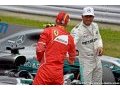 Vettel a un peu craqué sous la pression selon Hamilton
