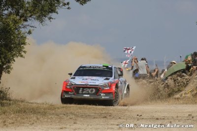 Hyundai on podium course as Paddon maintains pressure in Poland