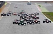 Silverstone, Race 1: Sirotkin storms to victory