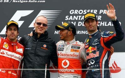 Hamilton triumphs in Germany