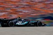 Mercedes F1 va temporiser sur les évolutions moteur malgré son jeton ADUO