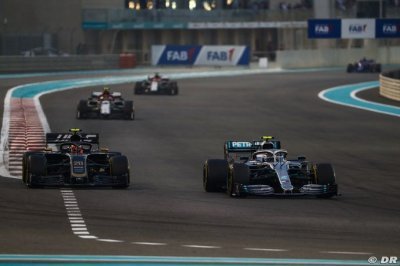 DRS failure in Abu Dhabi was ’great’ - Villeneuve