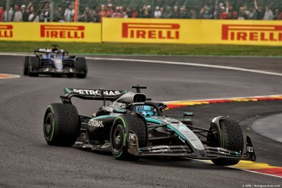 Russell a une théorie pour la chute de Mercedes F1 à Spa