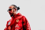 Hamilton réagit aux propos d'Elkann et à la culture du blâme chez Ferrari