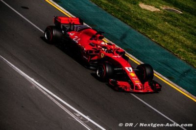 Vettel takes lucky Australian GP win ahead of Hamilton