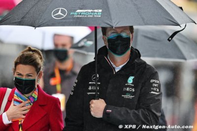 CEO hints Mercedes driver announcement now looming