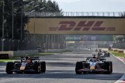 Mekies explique pourquoi Red Bull attend encore avant de choisir entre Tsunoda et Hadjar
