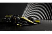 Three teams late with 2019 cars