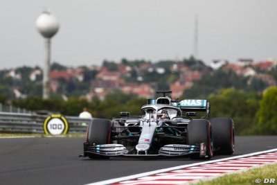 Mercedes working hard to catch Ferrari - Hamilton