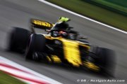 Renault right to take Sainz 'risk' - Prost