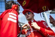 Leclerc révèle ce qu'il prendrait bien à Lewis Hamilton