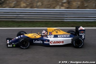 ’Fan’ de Williams F1, Capito parle de ses livrées préférées