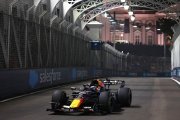 Verstappen 'ne s'attendait pas' à être le plus rapide en Qualif Sprint, Hadjar très frustré