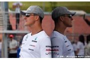 Michael Schumacher reçoit aussi sa pénalité