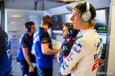 Toro Rosso backs struggling Hartley