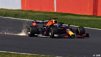 Albon se remet dans le bain de la F1 à Silverstone (+photos)