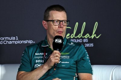 Aston Martin F1 ne commente pas les rumeurs sur l’offre faite à Verstappen