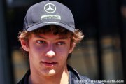 Mercedes poised to name Antonelli as Hamilton's successor
