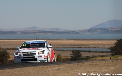 Sonoma, Race 1: Chilton breaks his duck