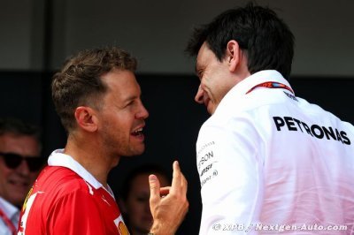 Wolff&nbsp;: Mercedes F1 n’a pas entamé de négociations avec Vettel