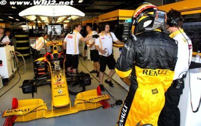 Kubica future to remain unclear for months