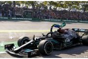 Todt justifie l'amende contre Hamilton pour son harnais