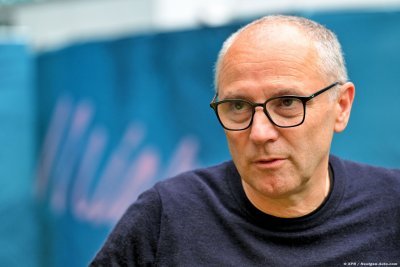 F1 CEO hits back at ’purists’ amid 2026 rules backlash