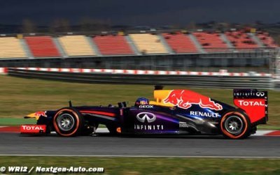 Barcelone, jour 2&nbsp;: Vettel en tête à la pause