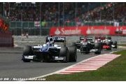 Barrichello committed to Williams for 2011