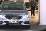 Video - Surprise at Mercedes-Benz car purchase