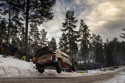 Suède, samedi&nbsp;: Tänak prend le contrôle du rallye