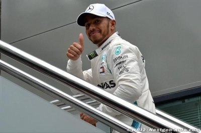 Un an après l’incident de Bakou, Hamilton respecte beaucoup plus Vettel