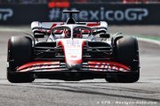 Schumacher rumine un tour annulé, Magnussen n'espérait rien