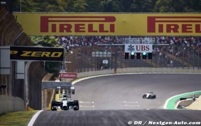 Hamilton pas trop déçu de perdre la pole