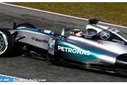 Hamilton unwell as Barcelona test begins