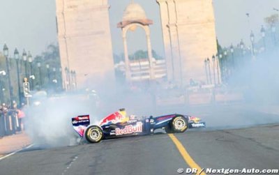Red Bull: Indian showrun brings speed to Delhi streets (+ photos)
