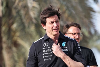 Wolff braced for FIA ruling, Merc only P6 in Bahrain