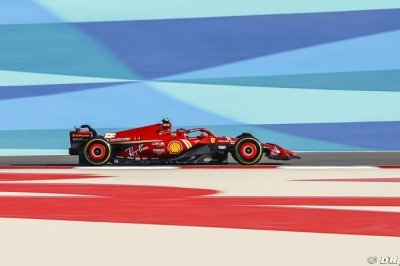 Essais F1 à Sakhir, J3&nbsp;: Sainz en tête à midi, pas de pause jusqu’à la fin