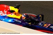 Vettel marks fourth title with gold helmet