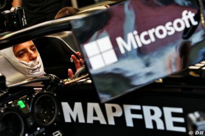 McLaren switch decision was ’not easy’ - Ricciardo