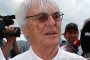 Ecclestone prie Mercedes de laisser ses pilotes se battre