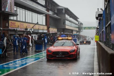 Liberty should pay Spa fans for two-lap race - Ecclestone