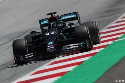 Hamilton contract situation ’unpleasant’ now