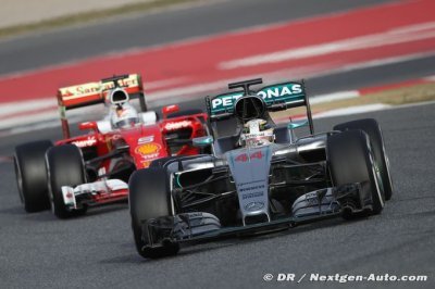 Red versus silver battle begins in Barcelona