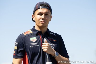 En 2020, Albon veut ’se battre à l’avant’ et combler son écart avec Verstappen
