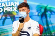 Gasly invite la FIA à 'venir vérifier son c** et sa b*** aussi' !