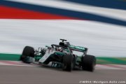 Hamilton edges Vettel to take pole at Circuit of the Americas