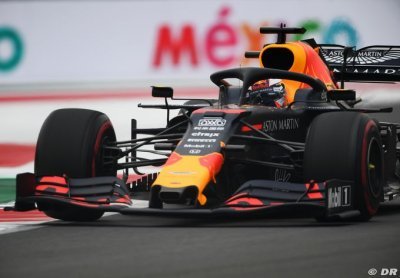 Verstappen takes pole in Mexico ahead of Ferraris, as Bottas crashes out