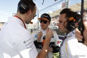 Vandoorne: There is a little bit of pressure on the team