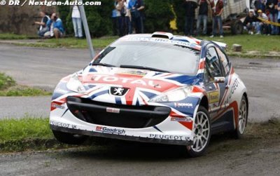 The Peugeot 207 S2000 Evolution joins the fray
